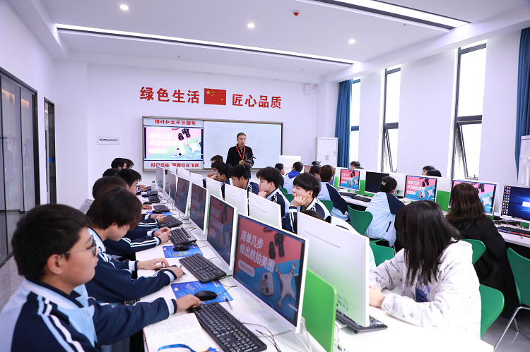 同学，这是你不知道的校园真实情况，请查收哦