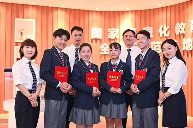 探寻校园记忆，再续校友情谊 新华全国校友总会成立仪式即将召开