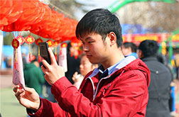 正月十五 陕西新华师生欢喜闹元宵