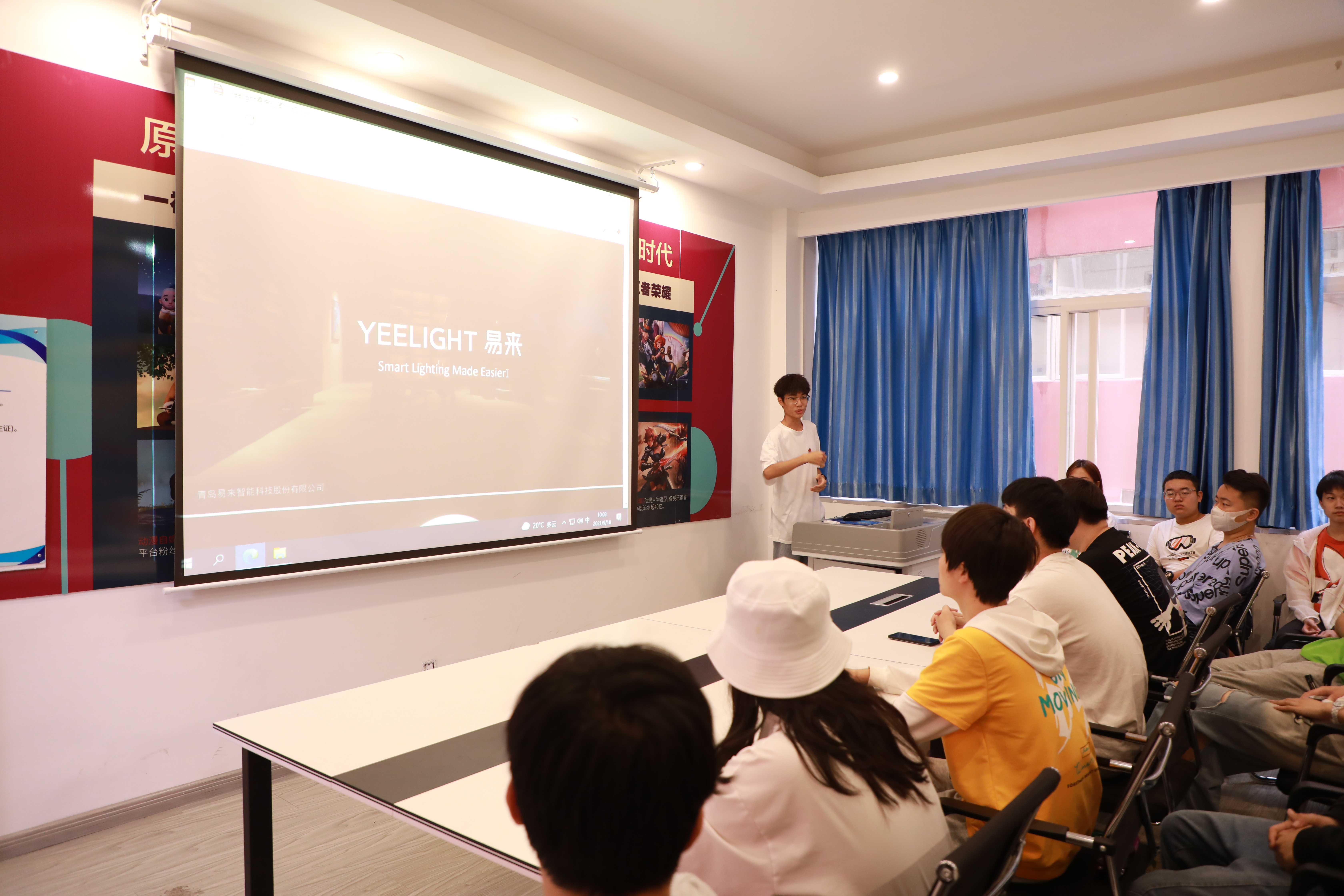 企业大咖与杰出校友进校园，抢先预定人才