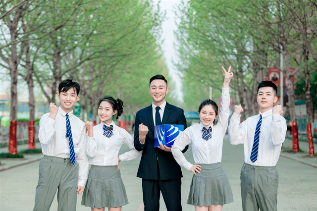 世界青年技能日 新华学子凭一技之长实现人生价值