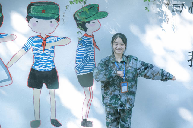 【让蝴蝶飞过沧海】遇见新华,遇见十里桃花