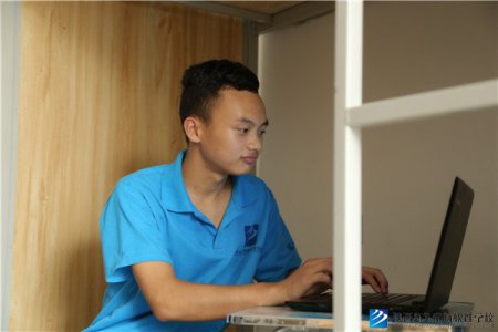 为了让父母过好日子，学技能改变命运