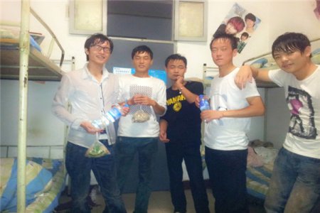 年少衣衫薄   老校区３１２的背影（一）