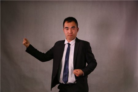 段新兴：亲爱的同学们，我会给你多一种可能