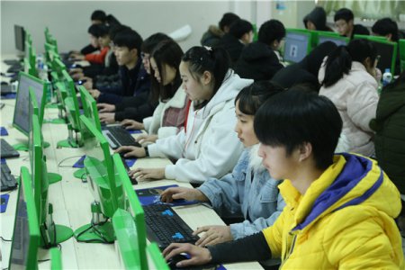 陕西将职业教育纳入十三五区域发展总规划