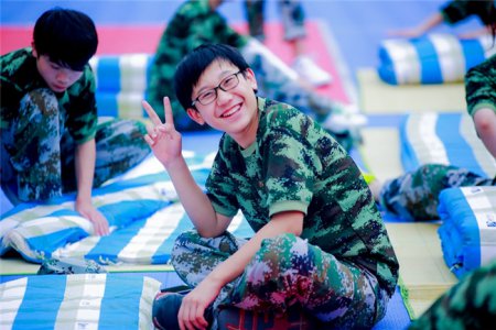 2018初中毕业学什么有前途?