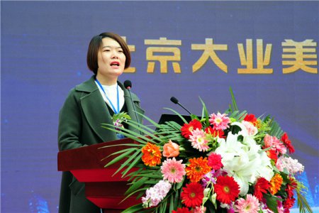 校企合作谋发展，人才抢定谱新篇