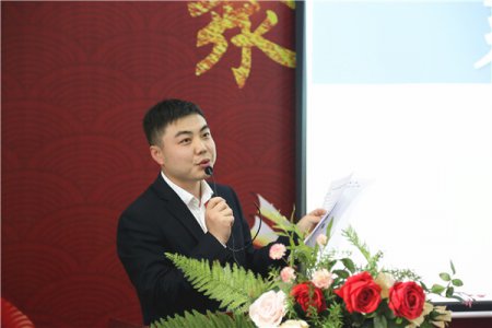 陕西新华第二届 IT知识开心辞典系统开发大赛隆重启幕