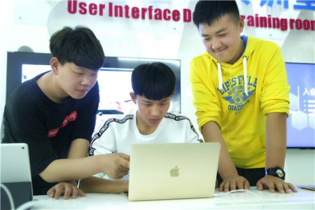 报道：2018年底，中国5G产业链将达预商用水平