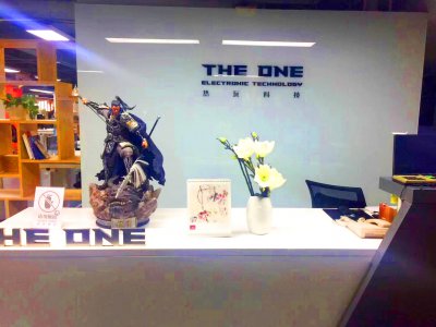 教师深入企业走访交流，实现学校和企业无缝对接