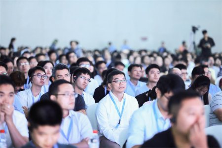 今日头条：新华教育集团荣获ACAA & Autodesk——卓越贡献奖