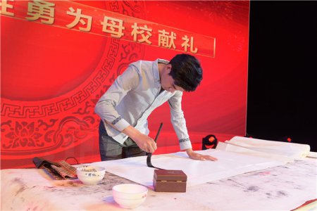 【杰出校友】代胜勇：5年成为“大名人” 不上大学照样有好前程