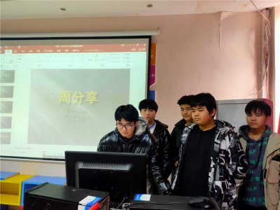 优秀|新生结课答辩  开头就很精彩