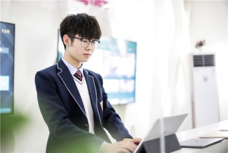 【答疑解惑】新华电脑学校教学模式怎么样，难学吗？