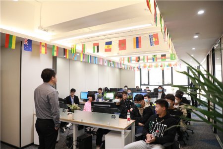 实地考察就业单位 成功就业保驾护航