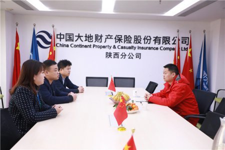 教师代表团赴企业洽谈校企合作